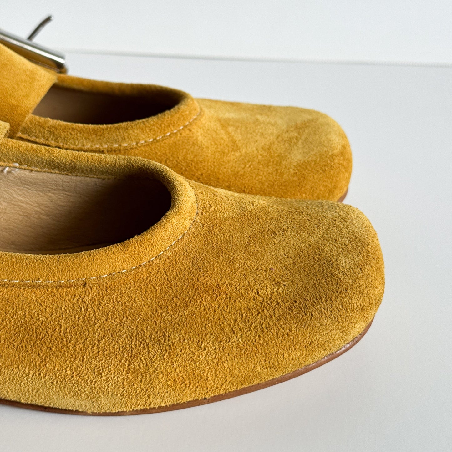 Modelo Margarita amarillo