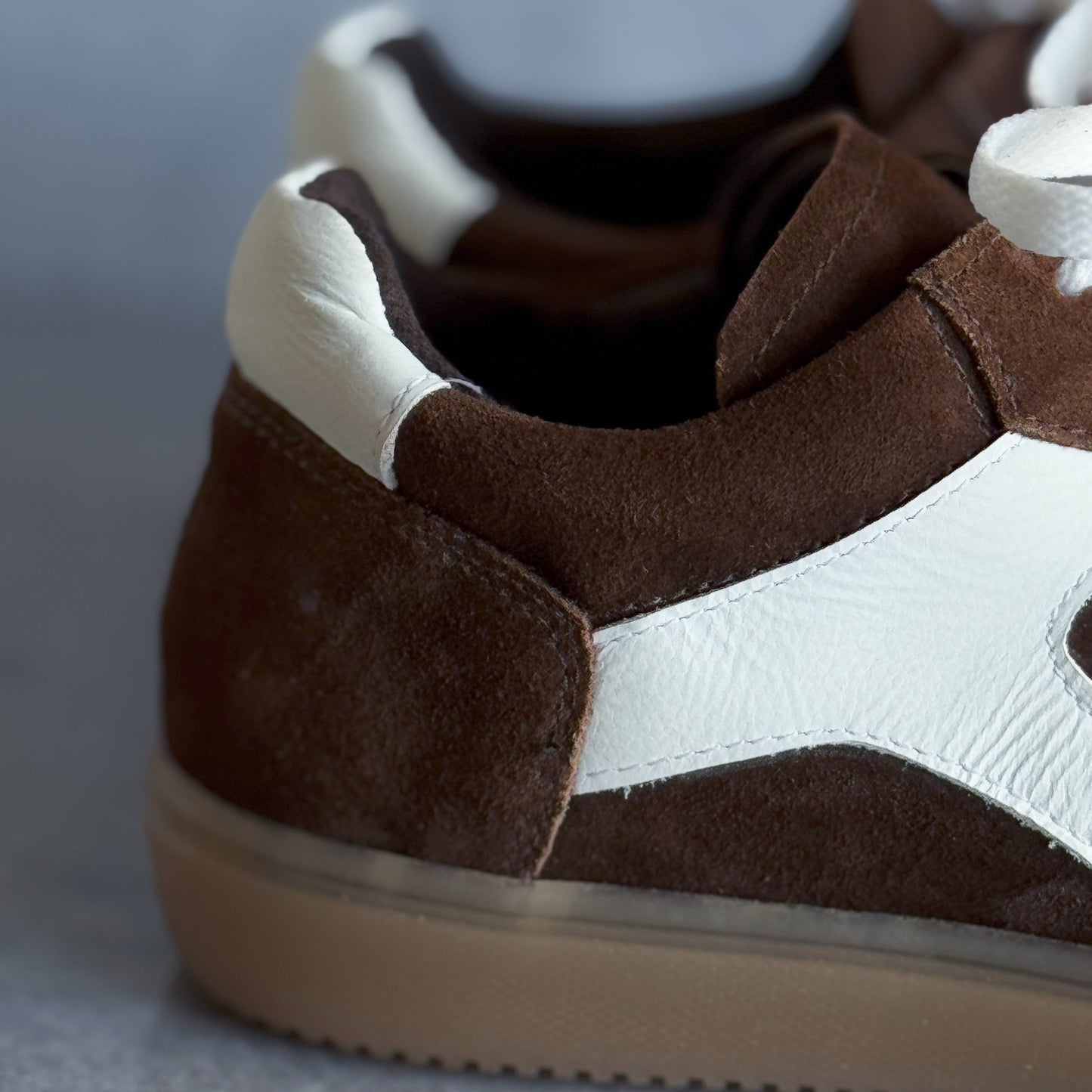 Zapatilla Stella Marrón