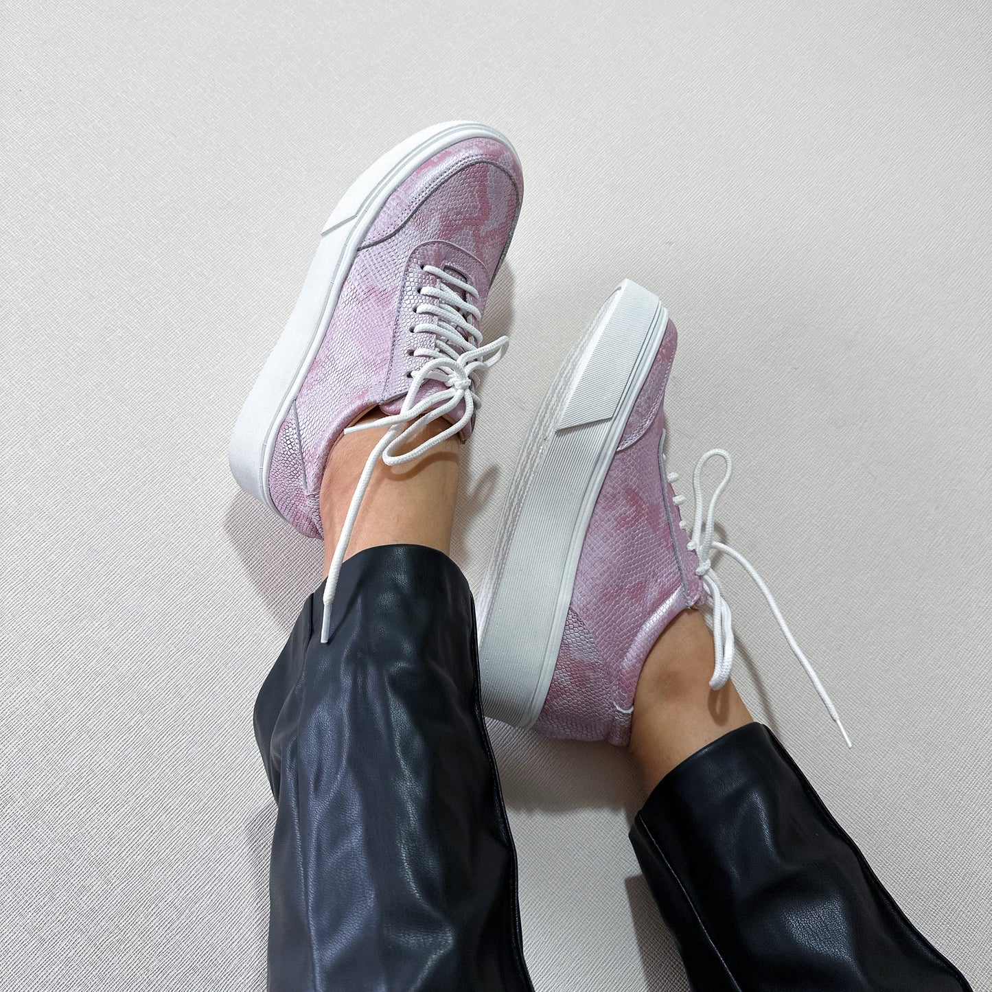 Zapatilla Rosa textura