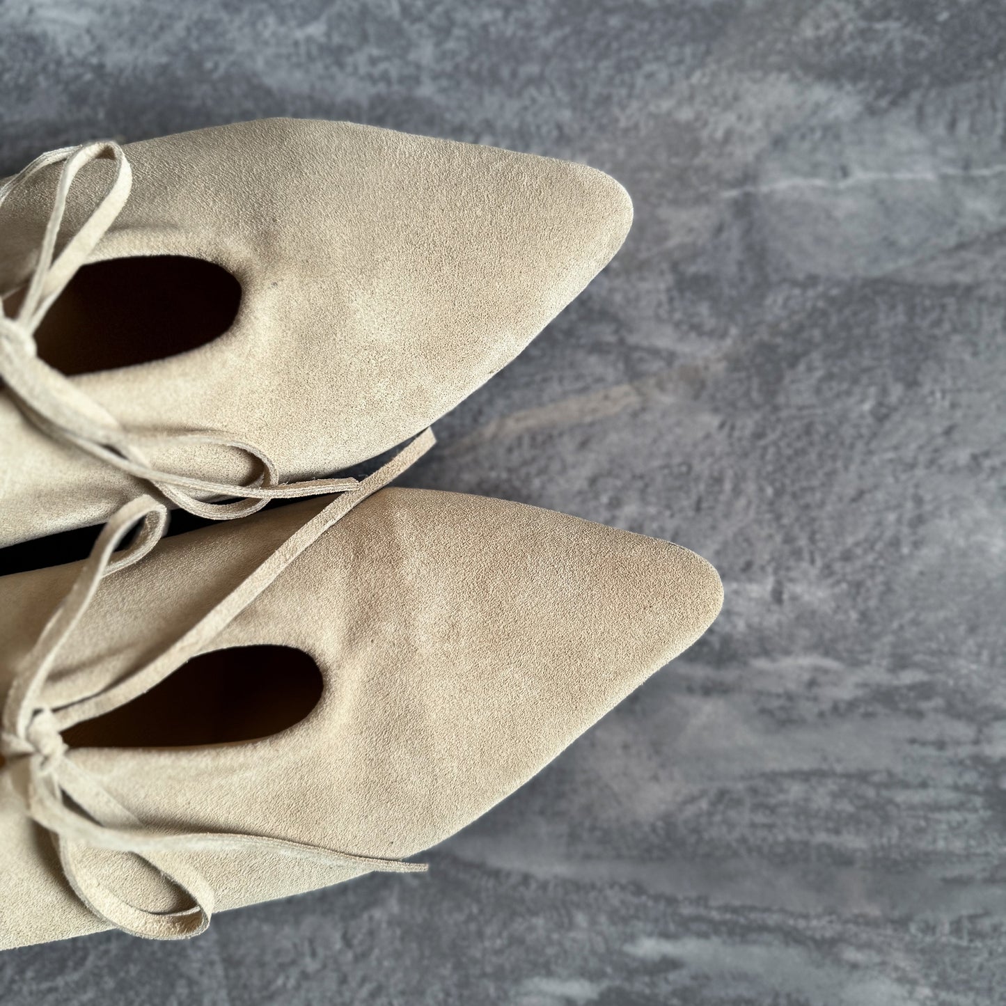 Modelo Jacinta Beige