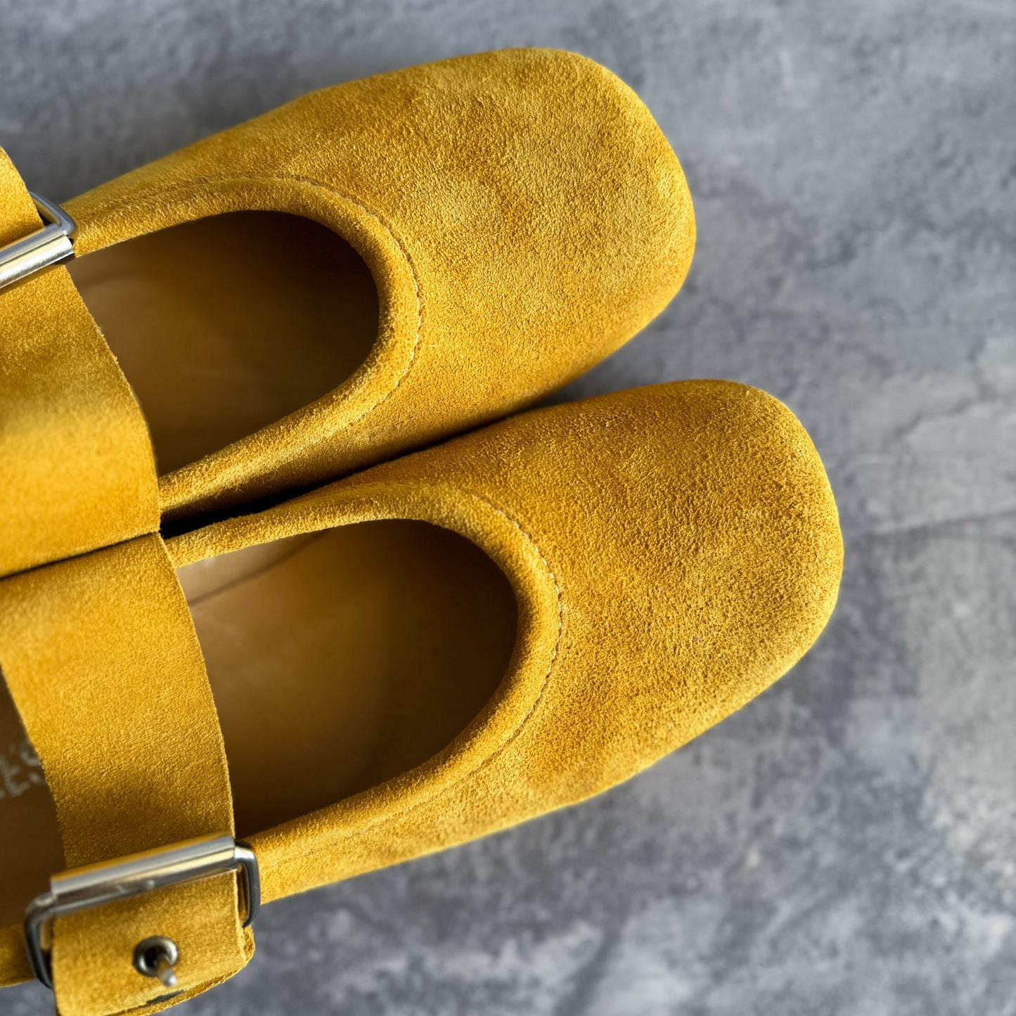 Modelo Margarita amarillo