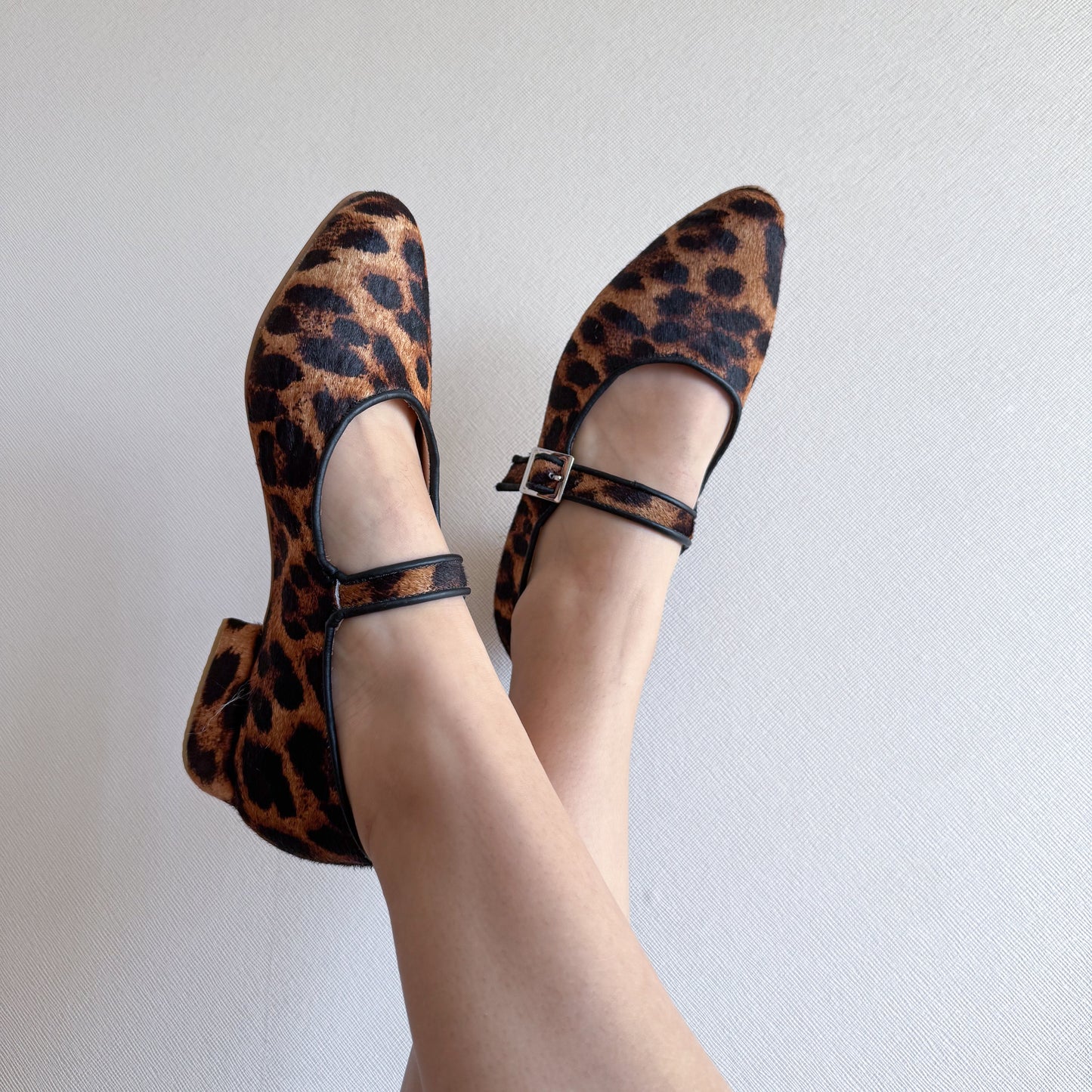 Modelo Simone mix negro