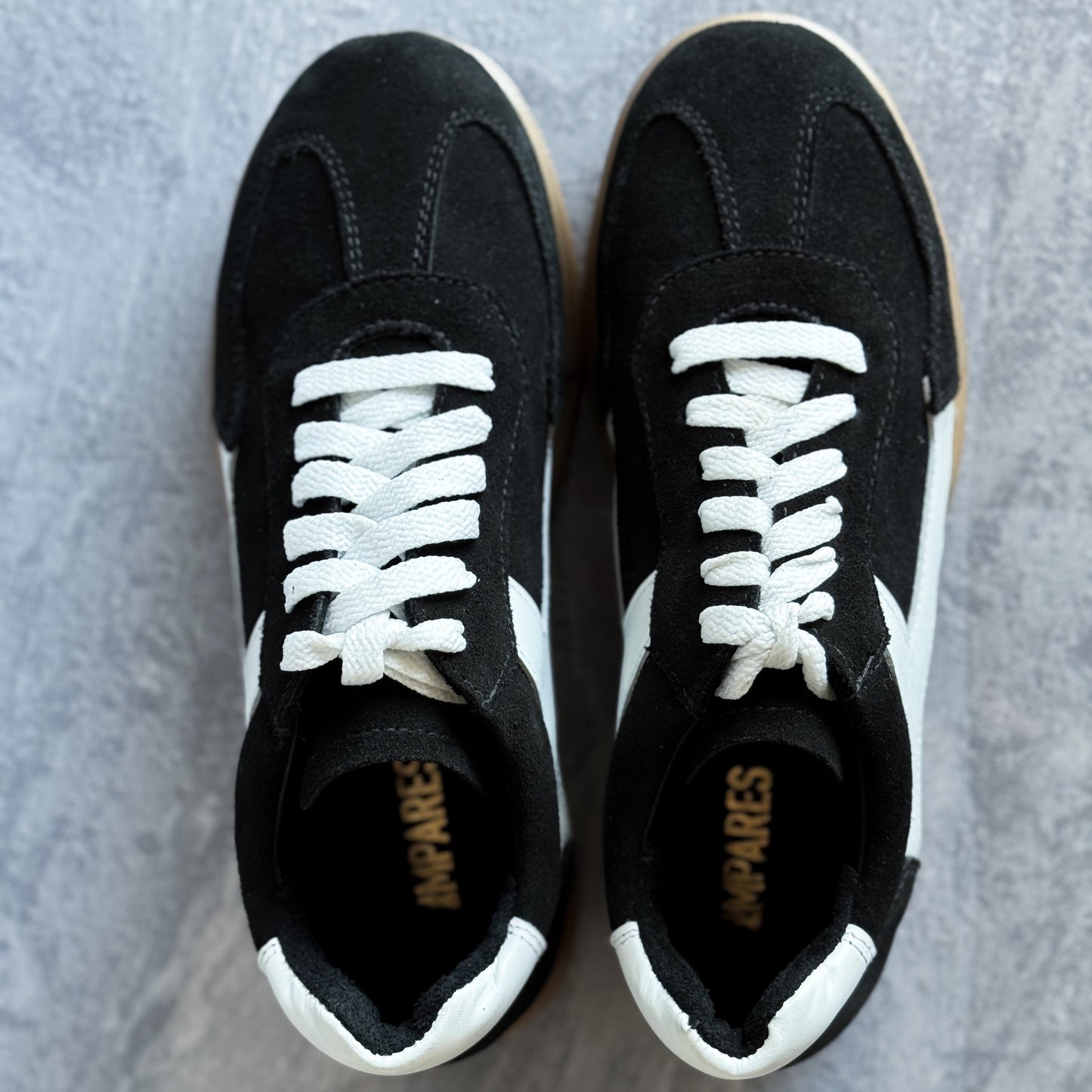 Zapatilla Stella Negra Reno