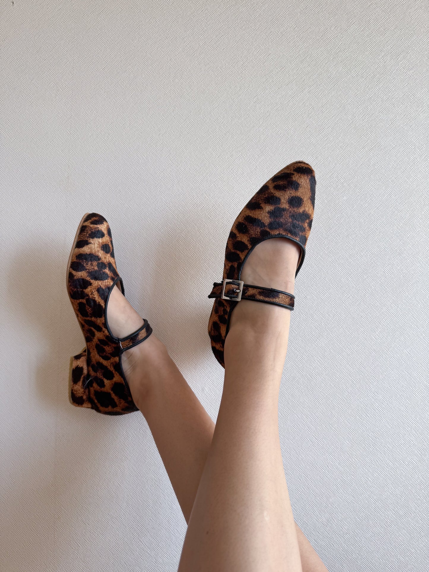 Modelo Simone mix negro