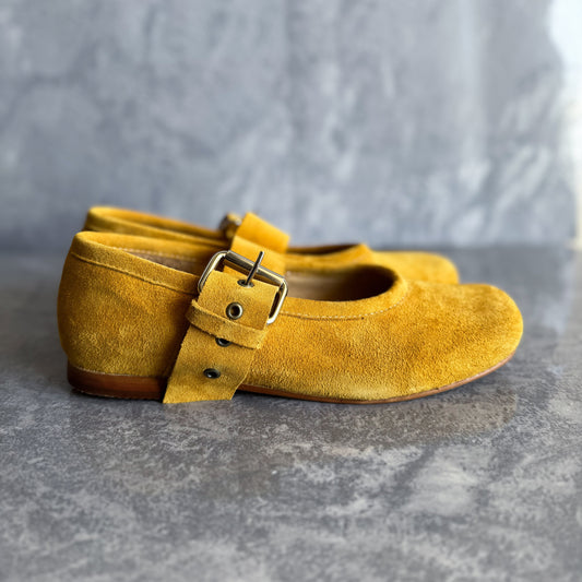 Modelo Margarita amarillo