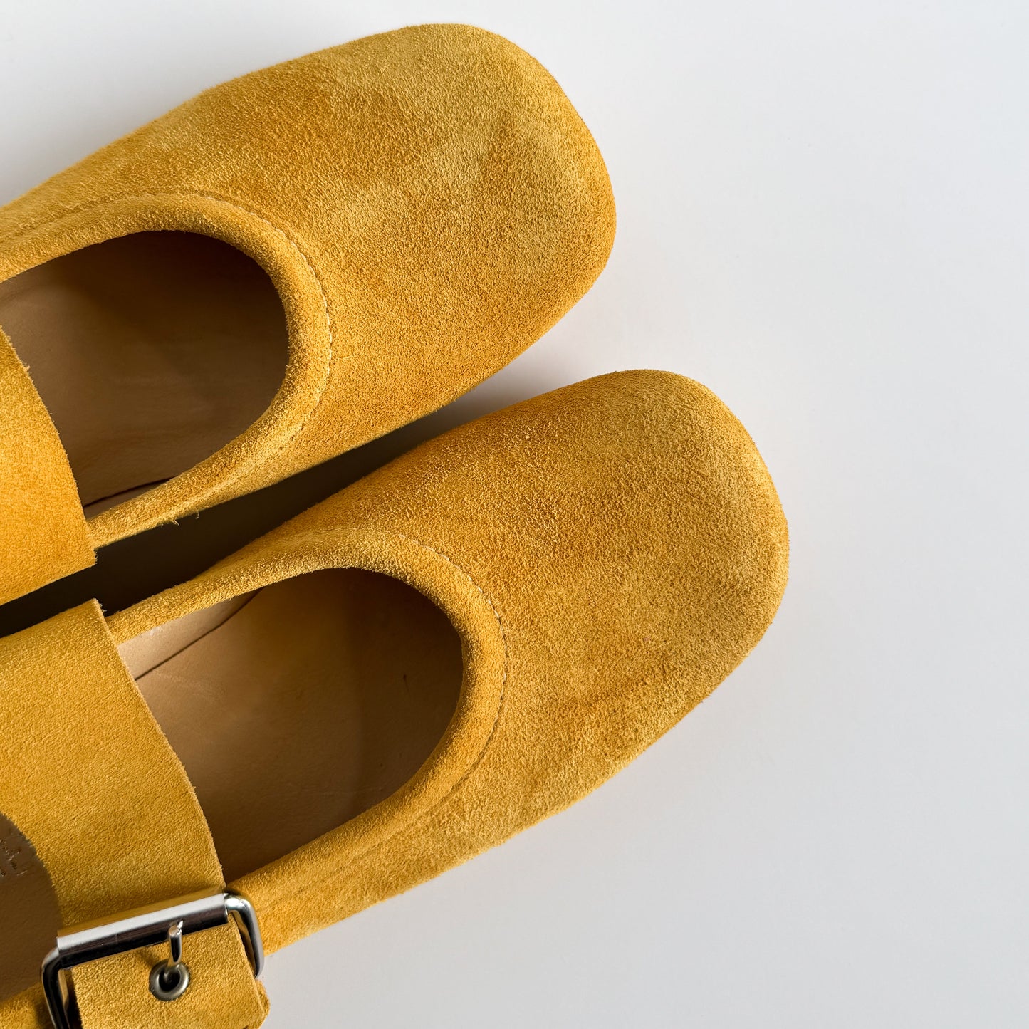 Modelo Margarita amarillo