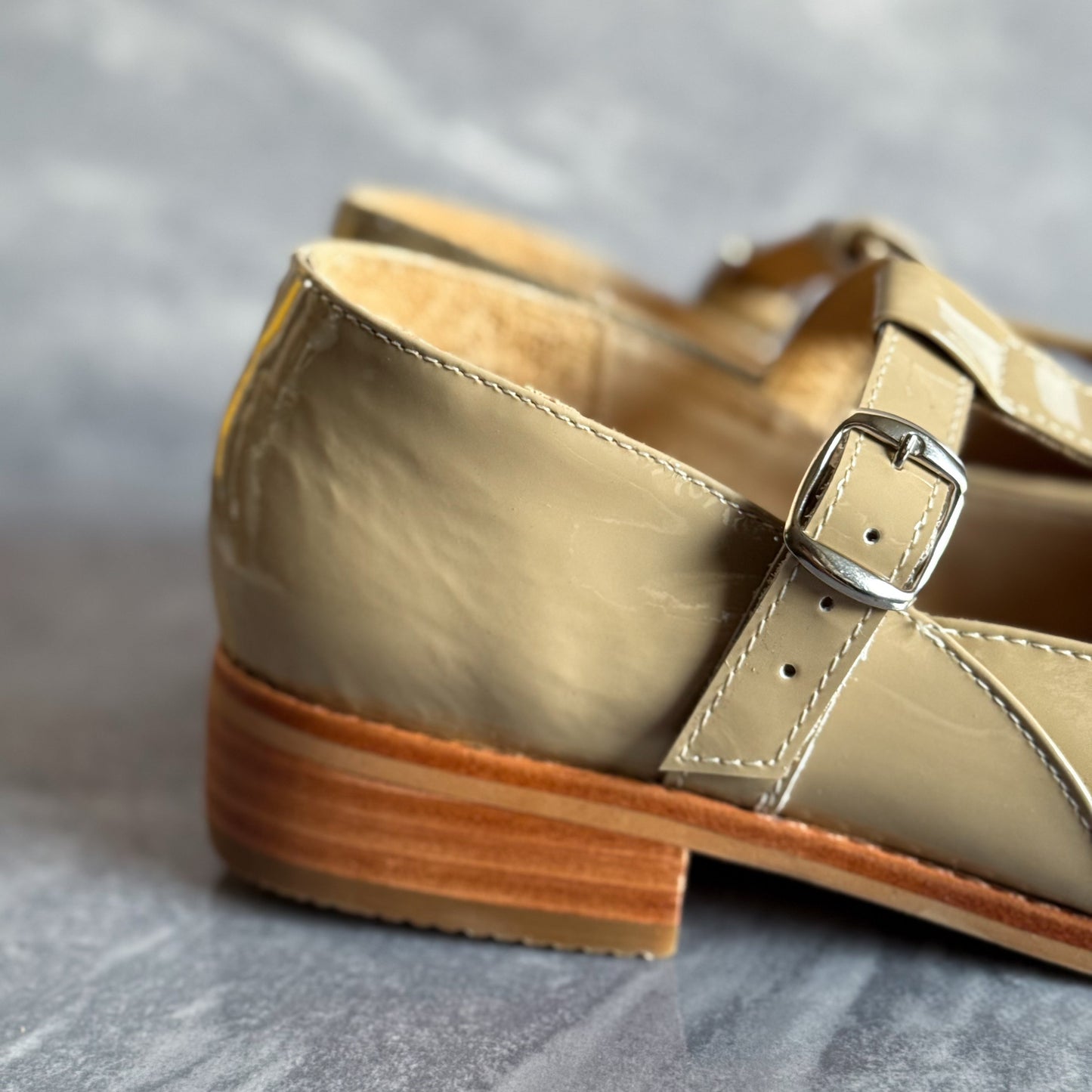 Modelo Florencia Beige