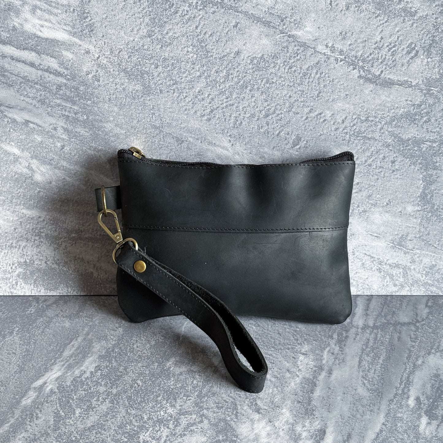 Cartera de mano negra